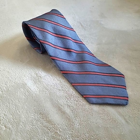 Vintage Brooks Brothers Makers All Silk Men's Repp Regimental Stripe Necktie - Picture 2 of 16